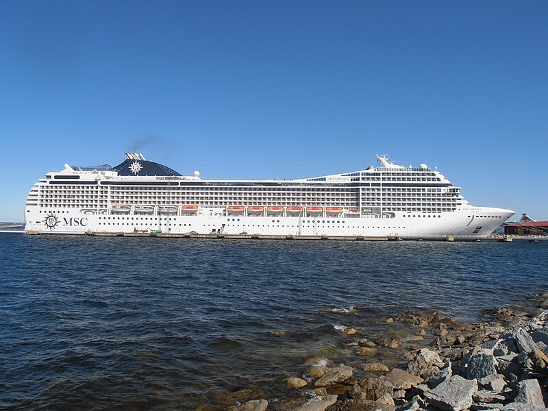 File:MSC Musica Starboard Side Tallinn 1 May 2013.JPG