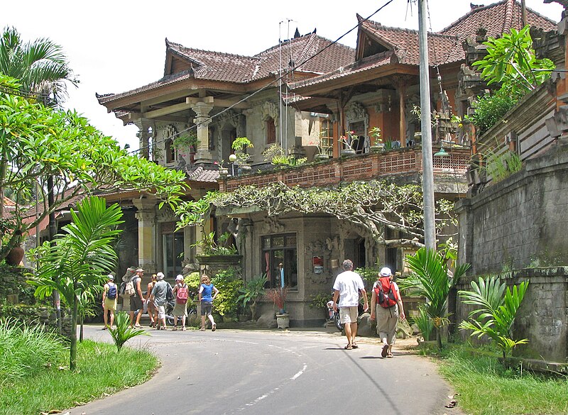 File:Maison près d'Ubud - panoramio.jpg