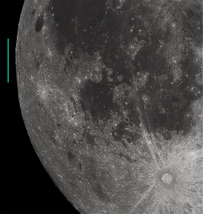 Fotografia des de la Terra de la lluna plena amb el Mare Orientale marcat en l'extremitat
