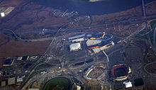 An April 2008 aerial view of the mall and MetLife Stadium, both then under construction MeadowlandsXanaduFromPlane2.jpg