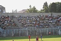 Градският стадион в Изола