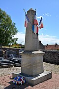 Le monument aux morts.