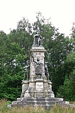 Monument over greven av Chambord - Sainte-Anne-d'Auray.JPG