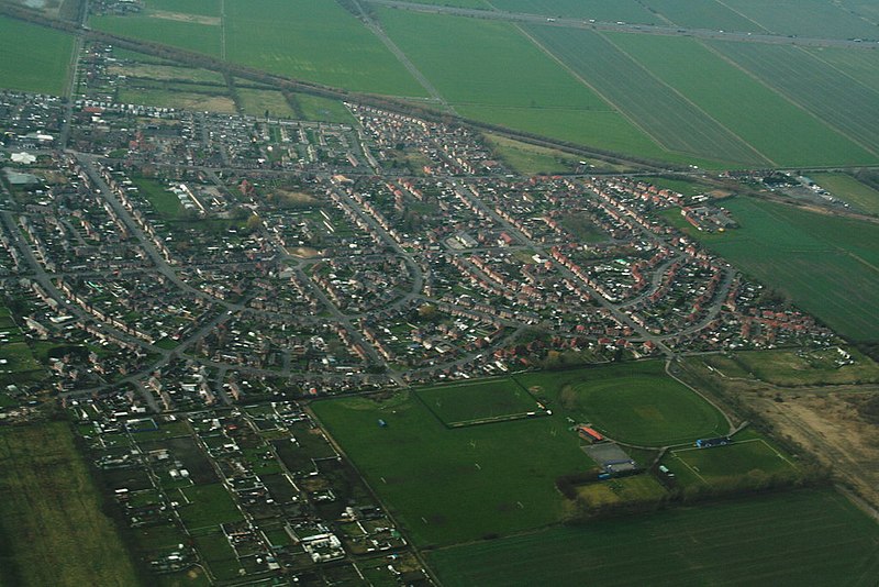 File:Moorends, aerial 2014 - geograph.org.uk - 3876602.jpg