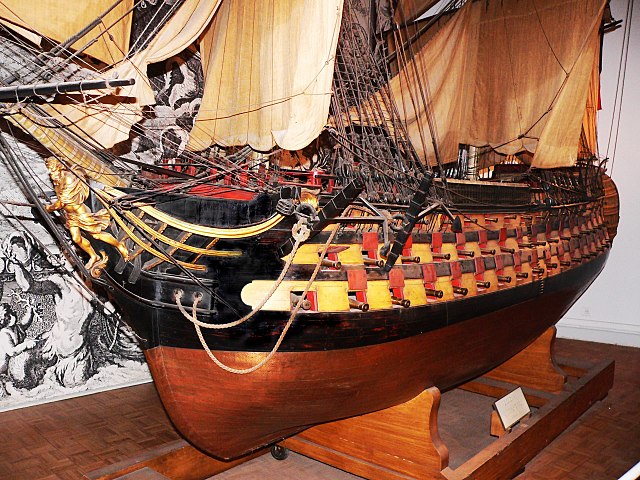 1/16-scale model of the Océan at the entrance of the museum