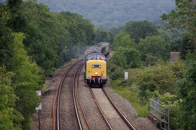 File:Nailsea and Backwell railway station MMB 72 55022.jpg