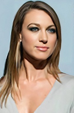 Natalie Zea (2013).