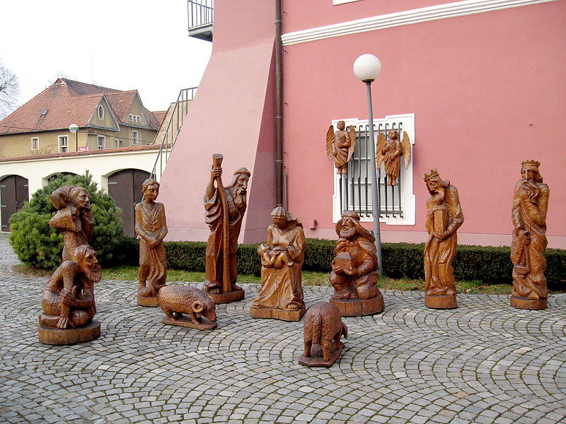 File:Nativity Scene Exhibition Uherske Hradiste 1.jpg