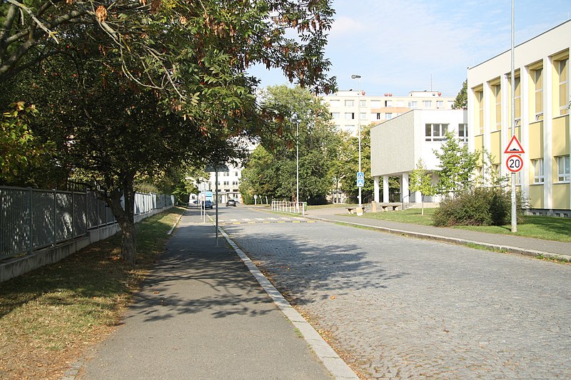 File:North view 2 of Jílovská street in Prague-Braník, Prague.jpg