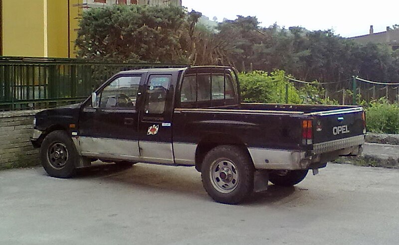 File:Opel Campo pickup.jpg