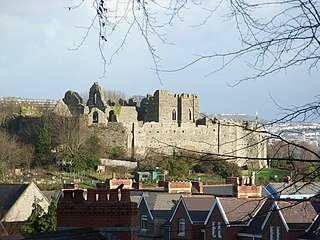 <span class="mw-page-title-main">Oystermouth Castle</span>