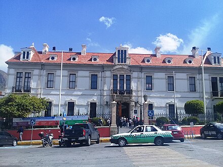 Palacio Municipal, Pachuca [es] (photo 2019) Palacio Municipal de Pachuca. 01.jpg