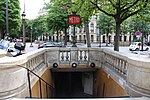 Paris Metro Franklin D. Roosevelt: Tunnelbanestation i Paris