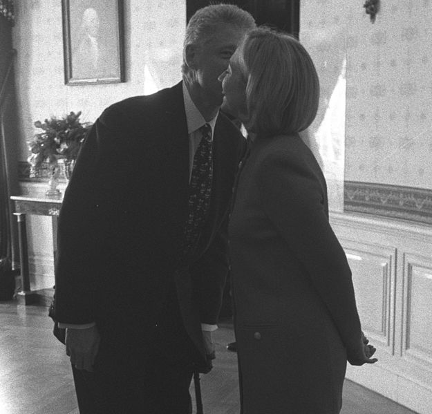 File:Photograph of President William Jefferson Clinton and First Lady Hillary Rodham Clinton - 12-18-1997 (6461525859).jpg