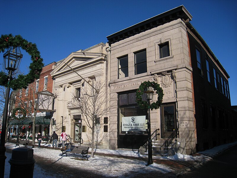 File:Portsmouth, NH - oldest bank(s).JPG