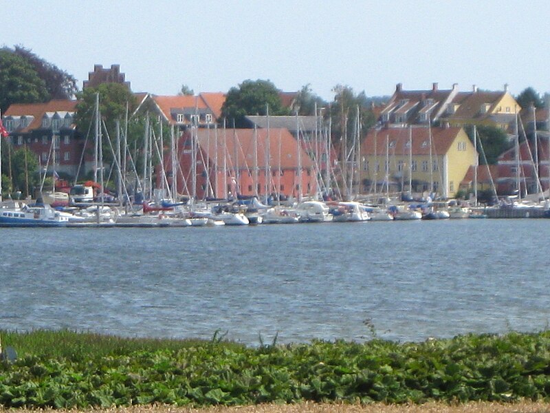 File:Præstø - vue mod havnen.jpg