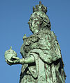 English: en:Queen Victoria statue by Georges Wallet in Jersey, commissioned for Golden Jubilee 1887, originally at Weighbridge, now in Victoria (formerly Triangle) Park Normaund: La statue d'la Reine Victoria ès Mielles dé Haut, stchulptée par Georges Wallet 1887