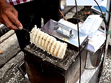 Making kue rangi coconut waffle Rangi 170305-0093 ipb.JPG