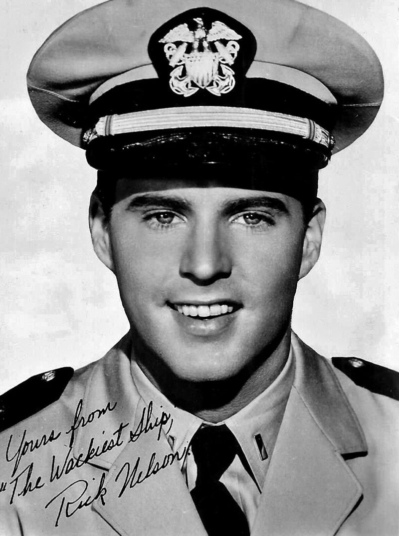 Publicité de Rick Nelson pour le film The Wackiest Ship in the Army. | Photo : Wikimedia.