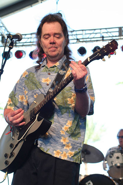 Erickson performing at the 2007 Coachella Valley Music and Arts Festival