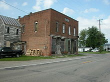 Last gas boom building in Roll Roll Indiana Commercial District 2010 v2.JPG