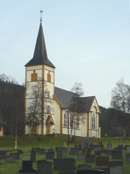 File:Rovik-kirke-Norway.jpg