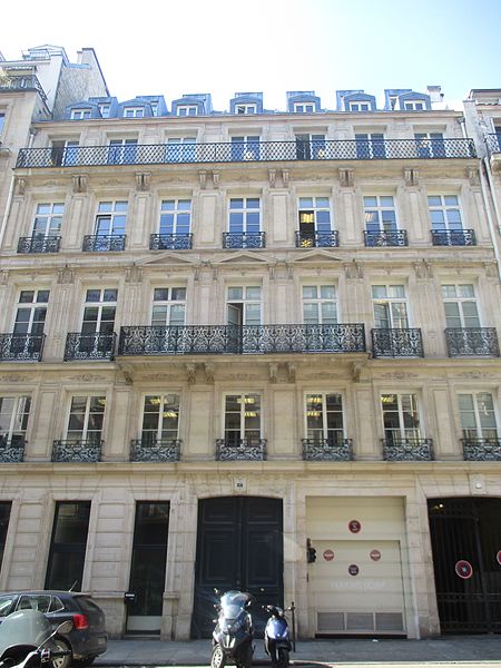 File:Rue de Marignan 17.jpg