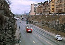 Södergatan norrut från Högbergsgatan 1964 (vänster) och 1989 (höger).