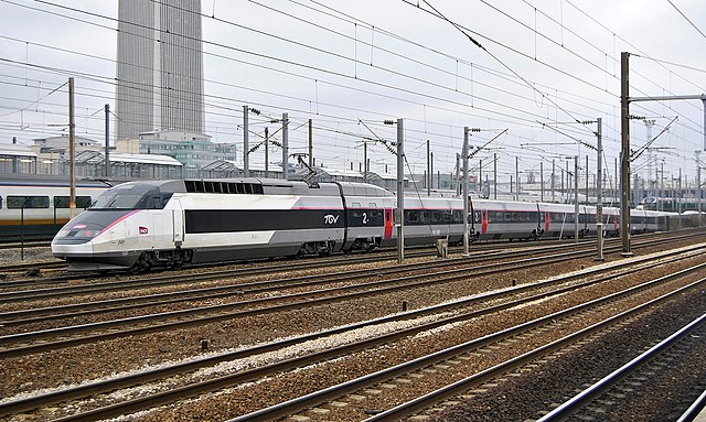TGV-R set approaching Paris Gare du Nord