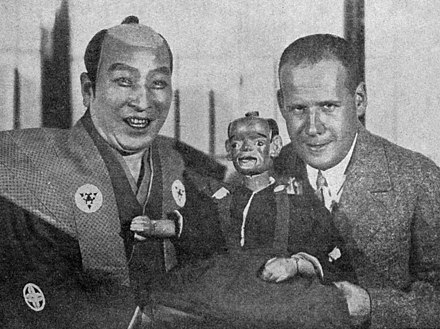With Japanese kabuki actor Sadanji Ichikawa II, Moscow, 1928