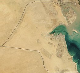 Immagine satellitare del Kuwait nel novembre 2001.jpg