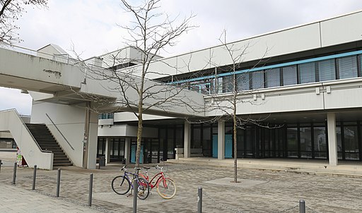 Schulzentrum an der Quiddestr. Muenchen-7