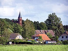 Ansicht von Sehlen auf Rügen mit Turm der Dankeskirche