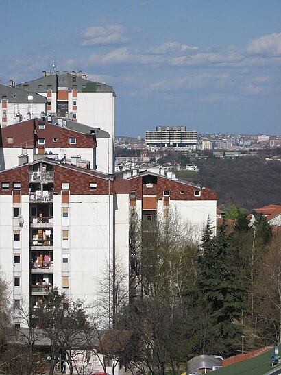 How to get to Skojevsko Naselje with public transit - About the place