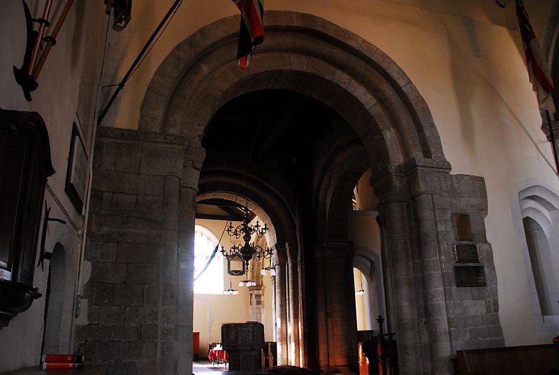 File:St Lawrence arches 2.jpg