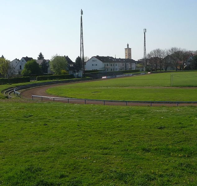 File:Stadion - panoramio - Immanuel Giel (3).jpg