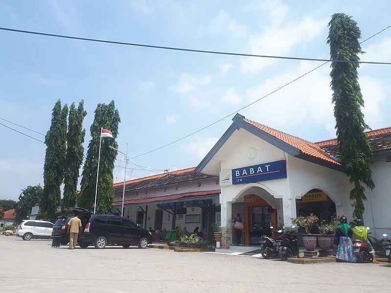 File:Stasiun Babat 2020.jpg