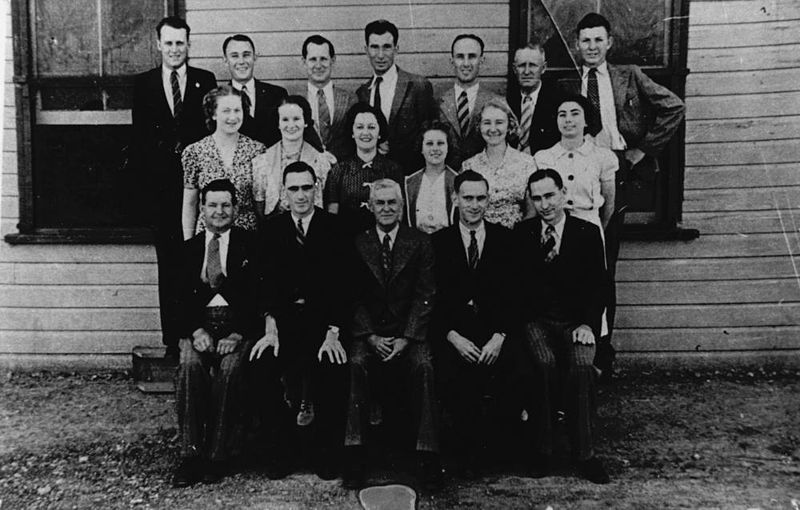 File:StateLibQld 1 93120 Staff of the Corfield and Fitzmaurice Gerneral Store, ca. 1939.jpg