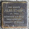 Stolperstein Hasenheide 54 (Kreuz) Julius Schoeps.jpg