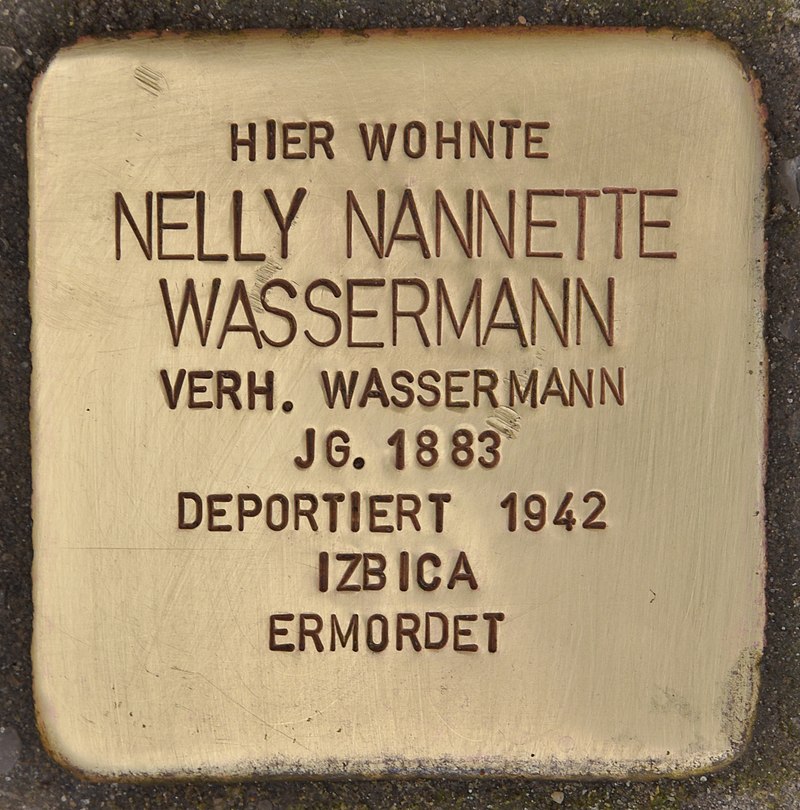 Stolperstein für Nelly Nannette Wassermann (Simmelsdorf).jpg