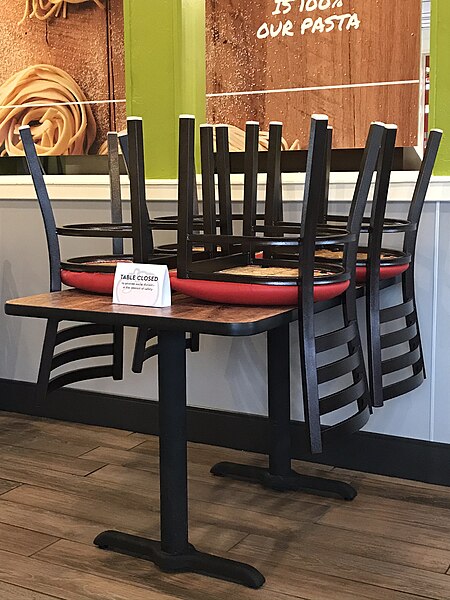 File:Table Closed, Fazoli's, Valdosta.jpg