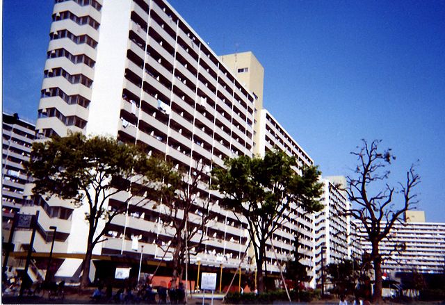 Tall apartments in Takashimadaira