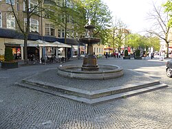 Tegel Alt-Tegel Schinkelbrunnen.jpg