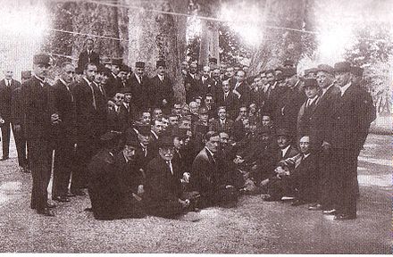 Deputies to the Eighth Majlis, many of whom are wearing the Pahlavi hat.