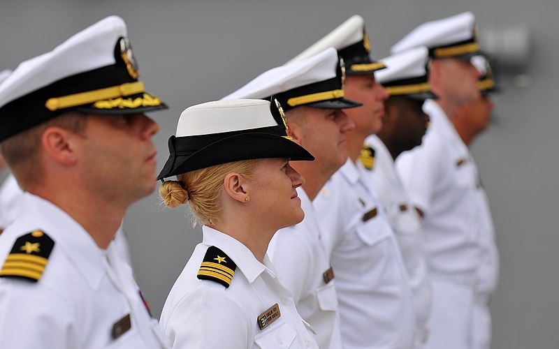 File:US Navy 110421-N-DX615-006 Officers stand in ranks during the U.S. 3rd Fleet change of command ceremony aboard the amphibious assault ship USS Maki.jpg