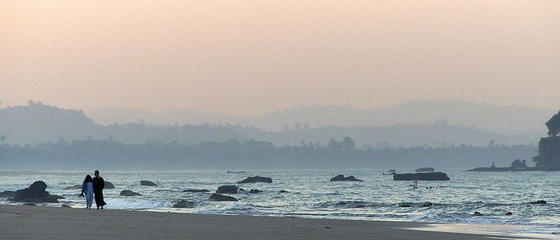 File:Unnamed Road, Myanmar (Burma) - panoramio (1).jpg