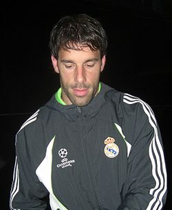 Van Nistelrooy (2007).JPG