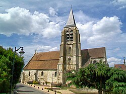 Skyline of Ver-sur-Launette