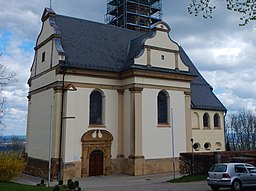 Wallfahrtskirche St. Maria - Hohenrechberg, Der Rechberg besteht aus zwei ungleichen Bergkuppen, dem 643 Meter hohem Schlossberg mit der Burgruine Rechberg, und dem 707 Meter hohem Kirchberg, dem Hohenrechberg mit seine - panoramio