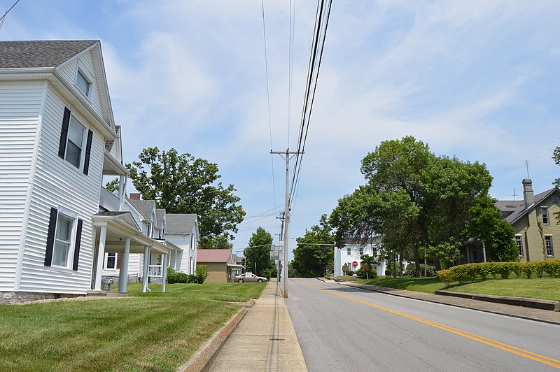 File:Walnut north from McCord in Springfield.jpg